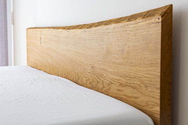 Kopfteil aus Eiche Vollholz Modernes Bett vom Schreiner