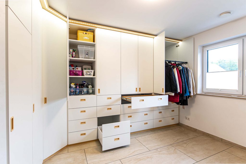 Hauswirtschaftraum Schränke