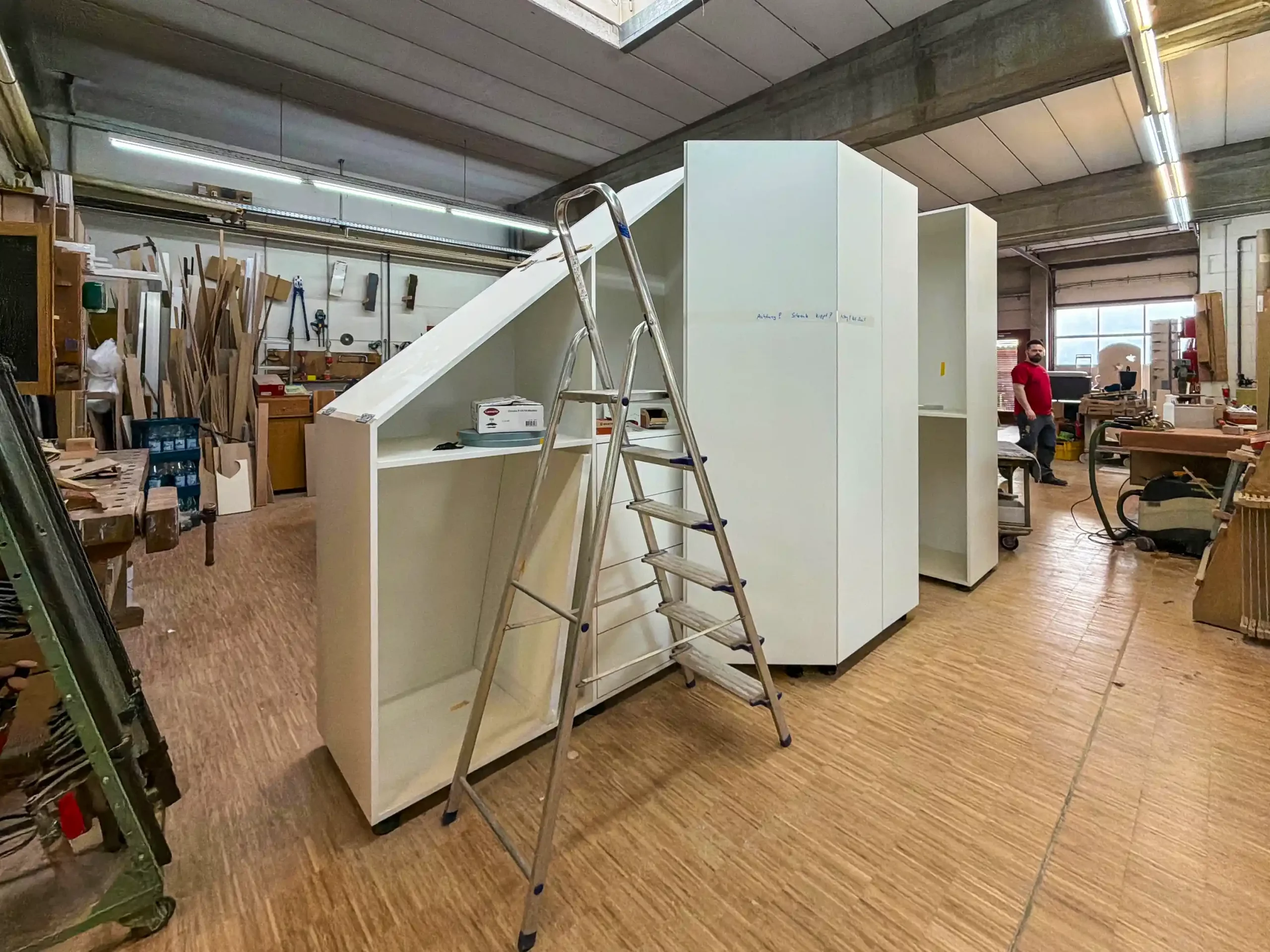 Möbelbau in höchster Qualität